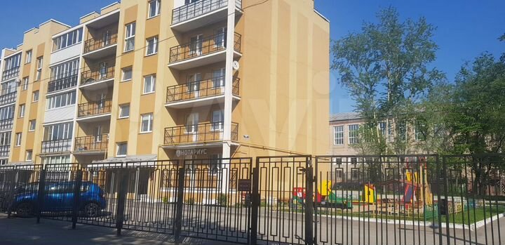 2-к. квартира, 64 м², 2/5 эт.