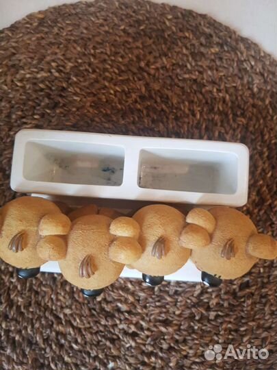 Фигурка статуйка мишки подставка под карандаши