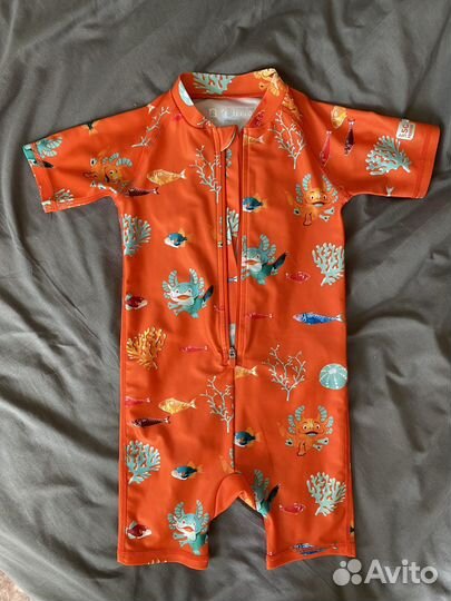 Костюм для плавания