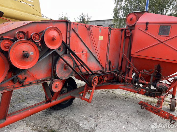 Комбайн Bizon Z110/5, 1990