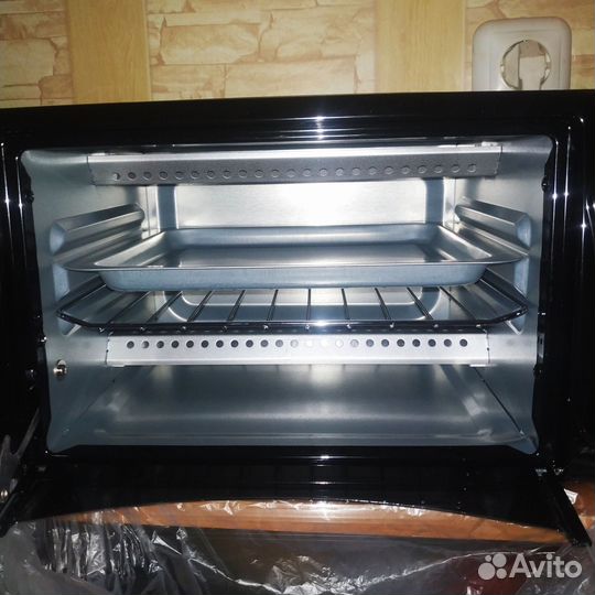 Новая мини печь Supra