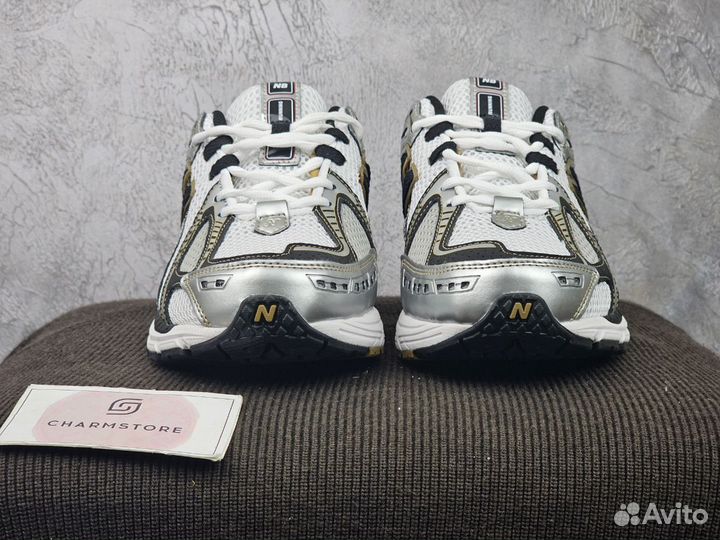 New Balance 1906R White Gold