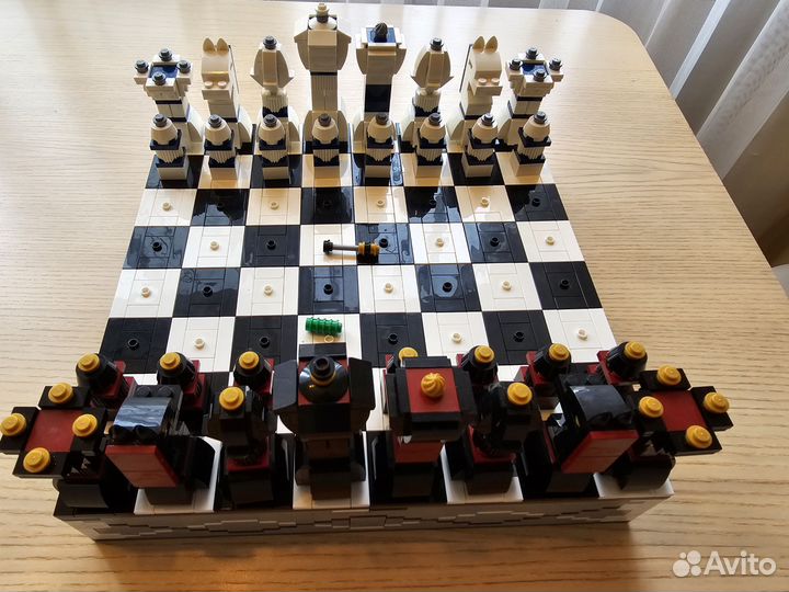 Lego 40174 Iconic Chess Set шахматы