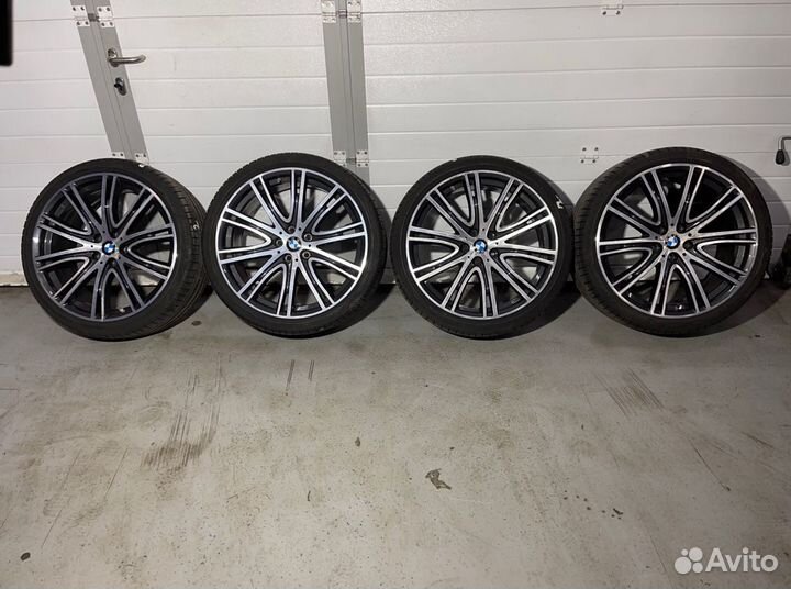 Комплект летних колес R20 Pirelli 664 ст. BMW G30