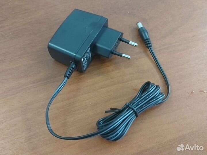 Блок питания 9v 0.6 А