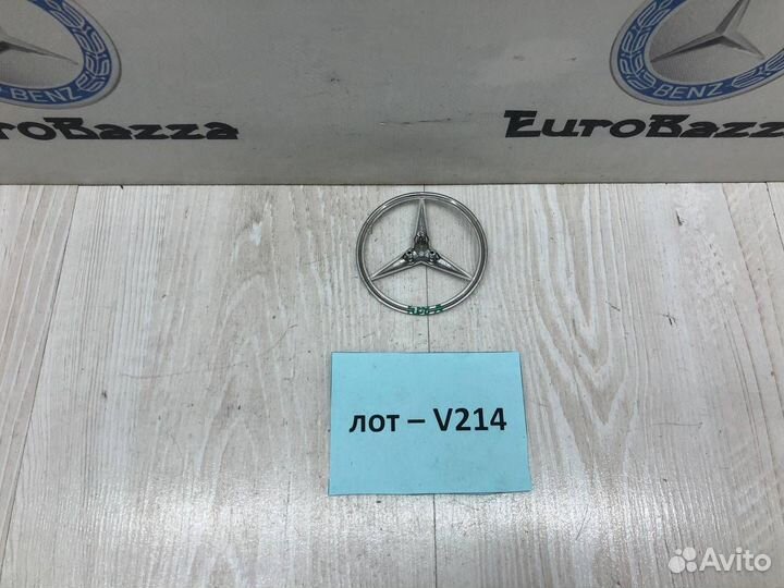 Знак в крышку багажника Mercedes W207
