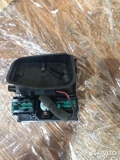 Дефлектор воздyха задний audi A6 C5