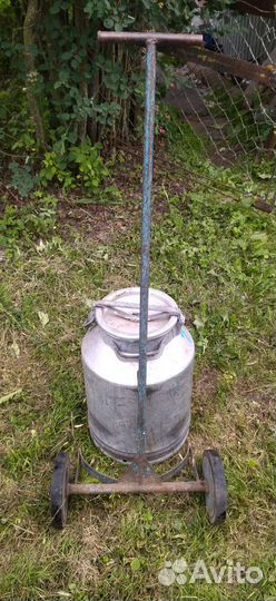 Фляга стележкой