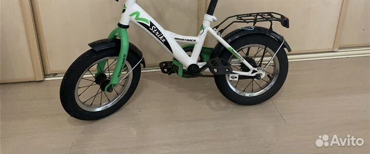 Детский велосипед novatrack 16 strike