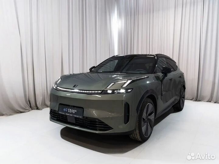 Lynk & Co 08 1.5 AT, 2024