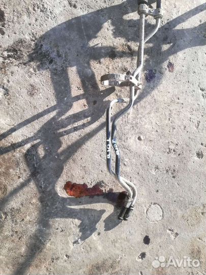 Трубки гура Киа Рио 1