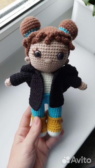 Вязаная Кукла Лола