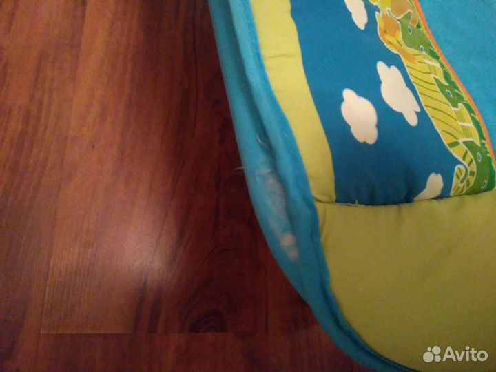 Шезлонг для новорожденных