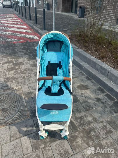 Коляска прогулочная