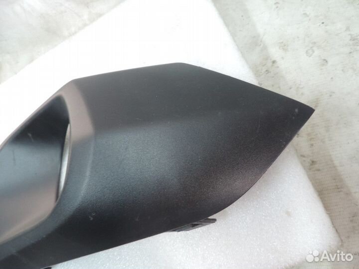 Накладка противотуманной фары левая Mitsubishi Paj