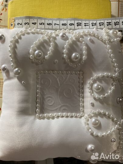 Подушка для свадебных колец