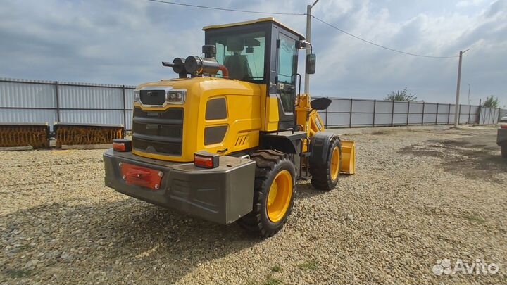 Фронтальный погрузчик Kyloton ZL30, 2023