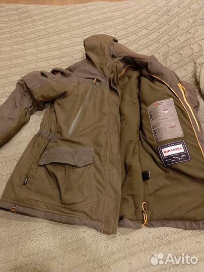 Магнум костюм с полукомбинезоном pride