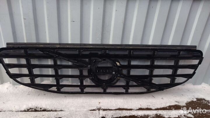 Решетка радиатора Volvo xc60 2016 R- design