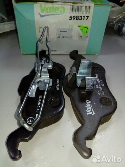 Колодки тормозные передние форд