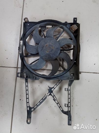 Вентилятор охлаждения Opel Astra H