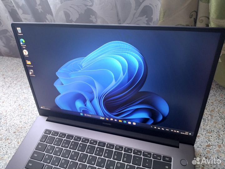 Huawei matebook d15