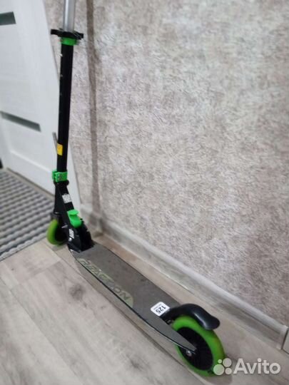 Самокат детский двухколесный бу