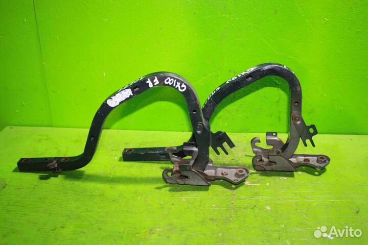 Петли багажника toyota chaser GX105 пара