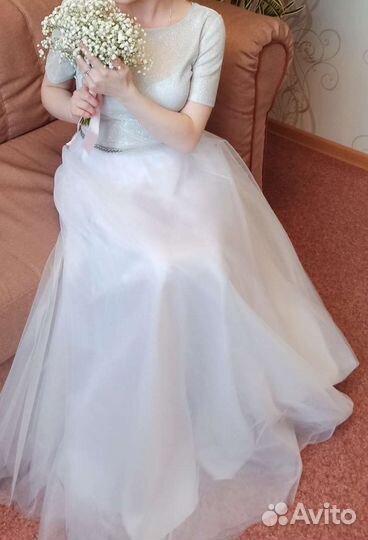 Свадебное платье