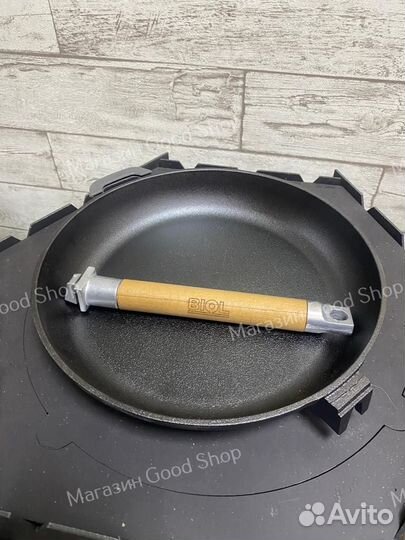 Сковорода чугунная