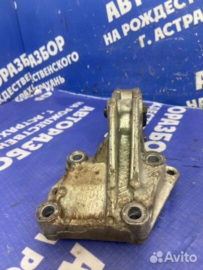 Опора полуоси. Peugeot Partner грузовой-фургон