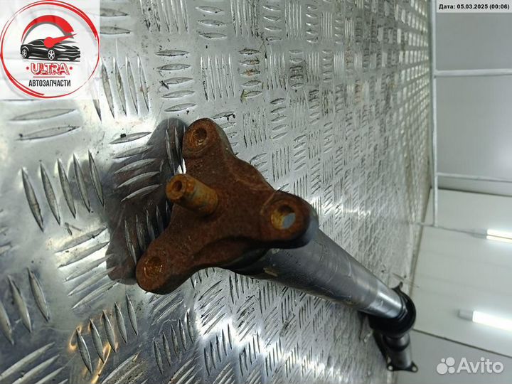 Кардан (вал карданный) задний б/у BMW 3 F30/F31 (2011-2018) 7600042