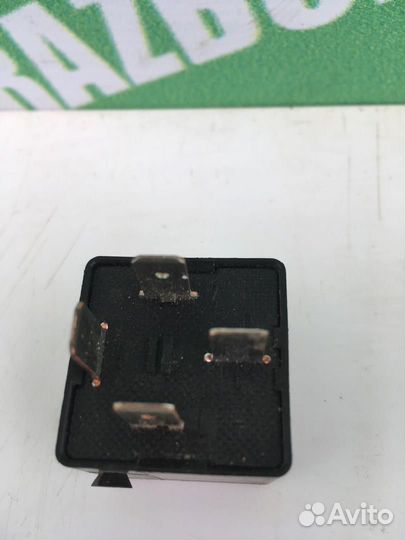 Реле Фольксваген Гольф 6