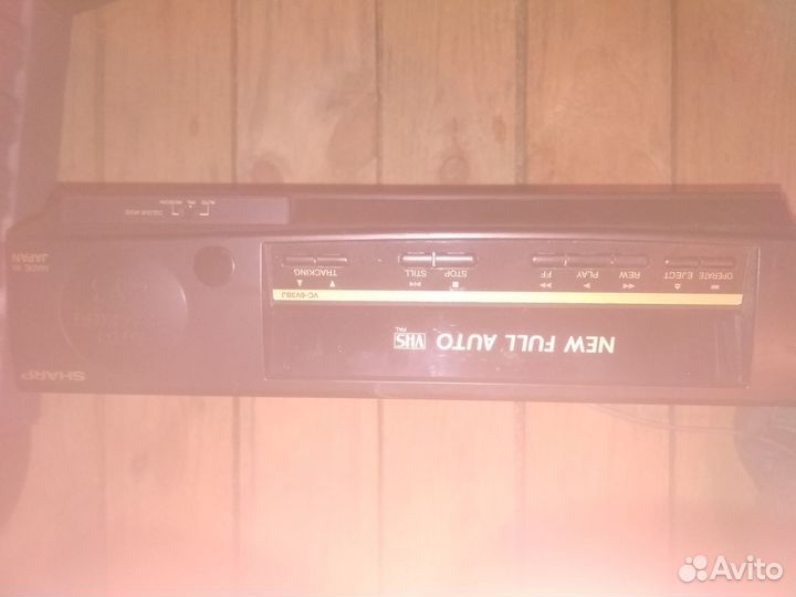 Видеомагнитофон sharp и катушечный Астра-209