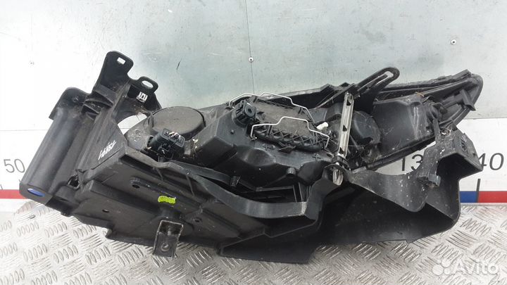 Фара правая Renault Megane 3 2010