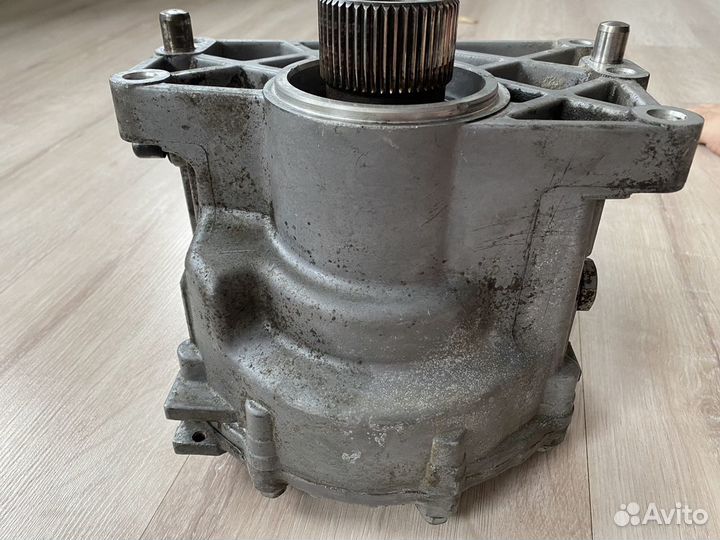 Раздаточная коробка санта фе 2.4