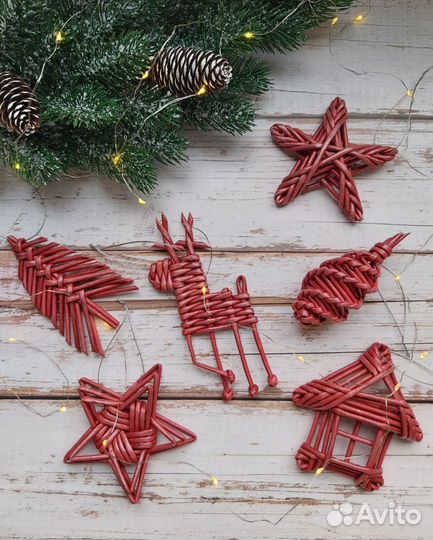 Плетеные новогодние игрушки на ёлку