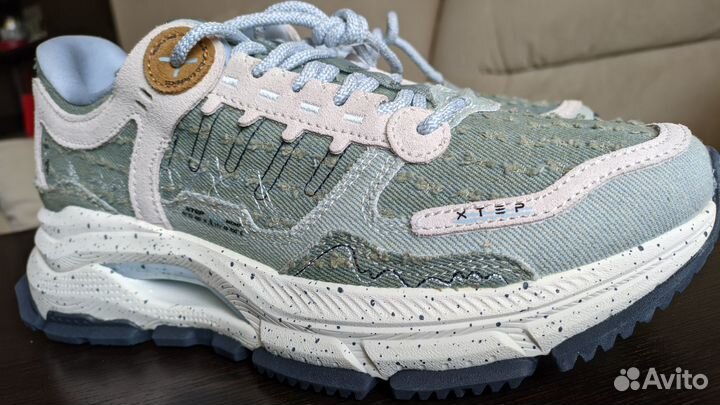 Кроссовки Xtep
