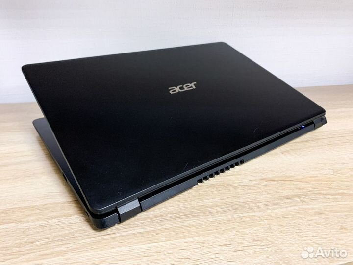 Ноутбук Acer Intel Core i3-10Th/8Gb/SSD