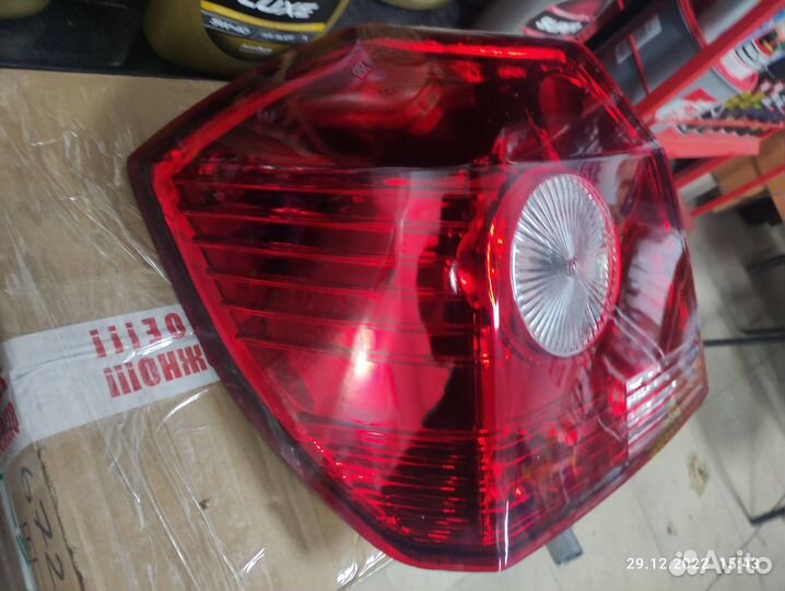 Фонарь задний левый geely MK, 1017001557