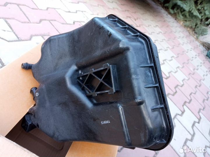 Бачок расширительный Volkswagen Touareg в ремонт