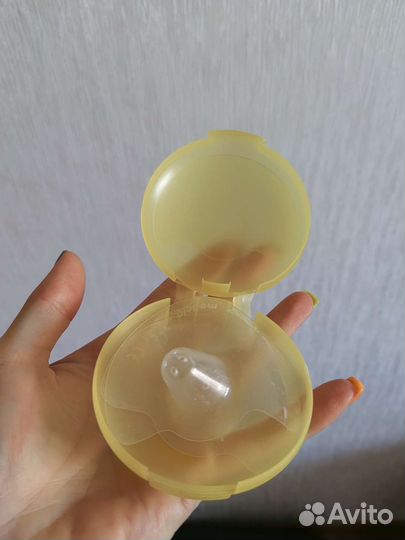 Накладки на грудь medela