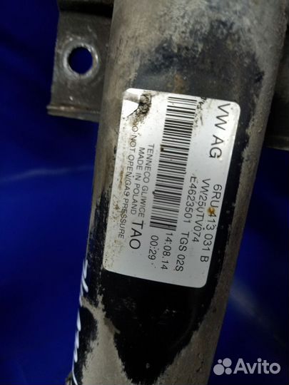 Стойка амортизатора переднего (в сборе) Volkswagen