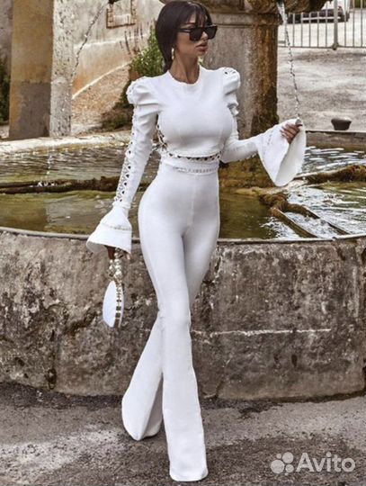 Костюм белый