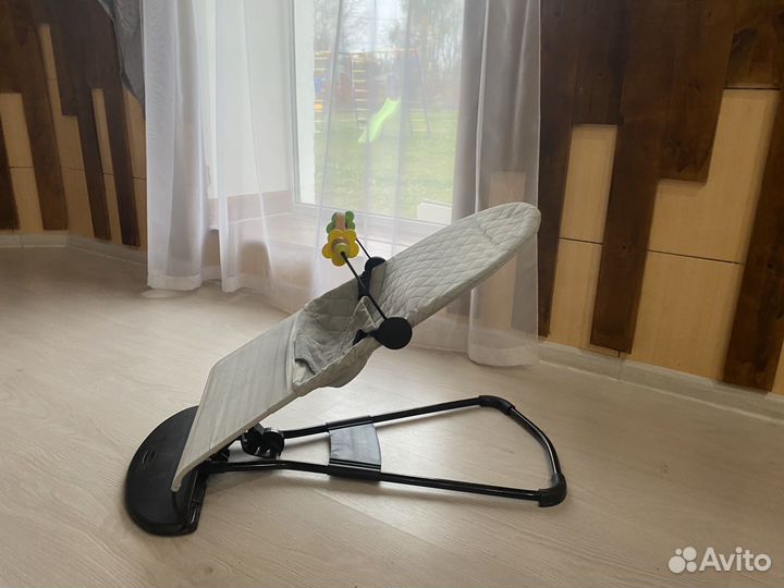 Шезлонг детский