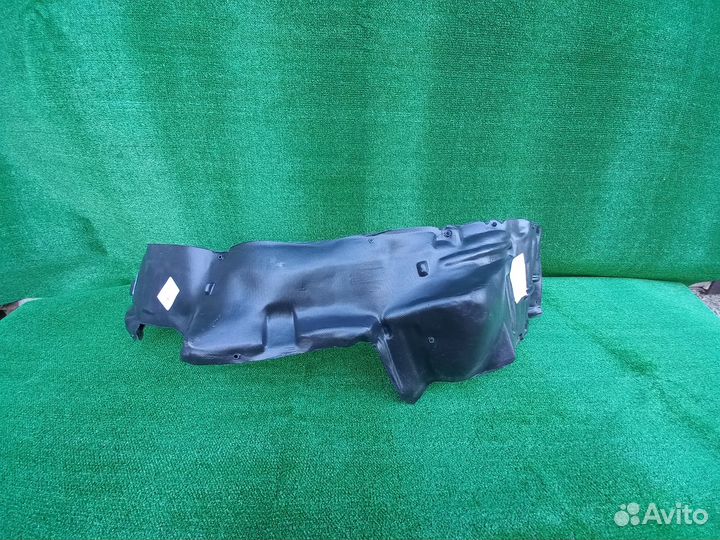 Подкрылок передний Mitsubishi Lancer 9