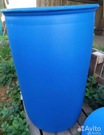 Бочки пластиковые для полива,220-230л