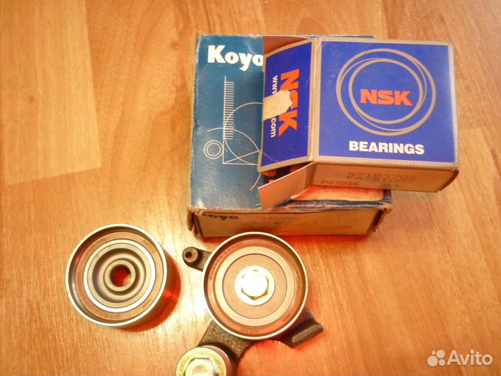 Продам Ролики грм Toyota-Celica-CarinaED -RAV-4