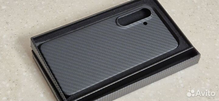 Карбоновый чехол Samsung S24 FE