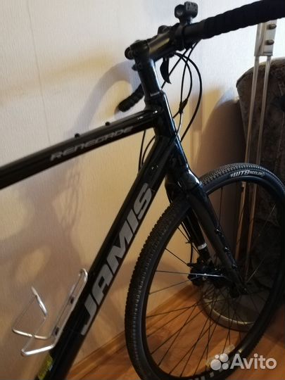 Гравийный велосипед Jamis Renegade A1